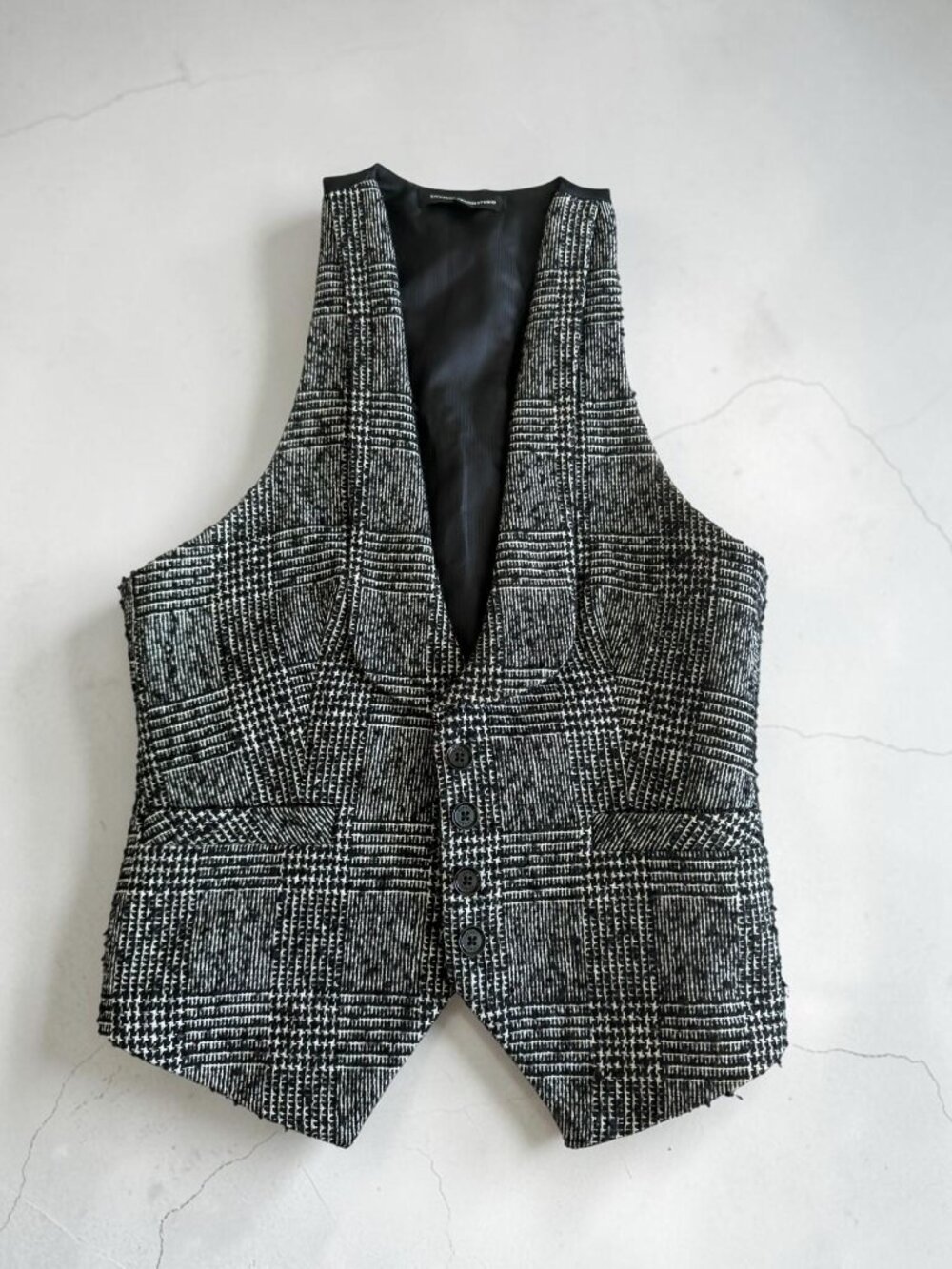 EXPRESS Gray Black Boucle Vest Size 4 Womens